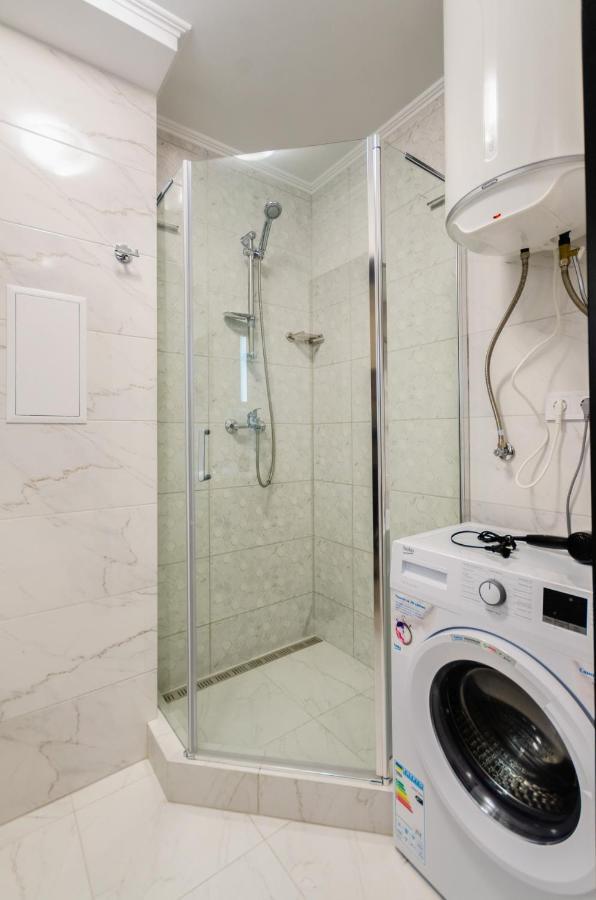 ARTAL Apartment on Obolonsky avenue 16 Kiev Extérieur photo